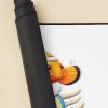 urdesk mat rolltall portrait750x1000 14 - Finding Nemo Store